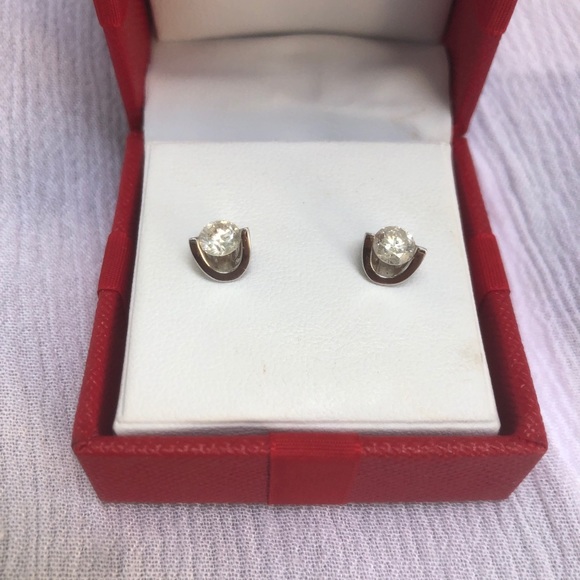 R.H. Macy’s Fine Jewelry - Picture 4 of 5